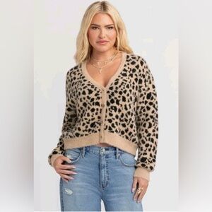 Jessica Simpson Dionne Eyelash Leopard Print Midweight Cardigan Sweater L BNWOT